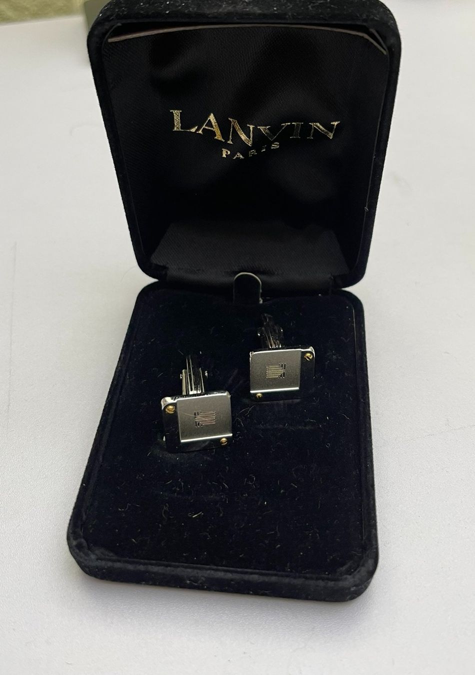 Lanvin Boutons de manchette: LANVIN Paris, Manschettenknöpfe – D'occasion à Frenkendorf par Yard-Sale-2000
