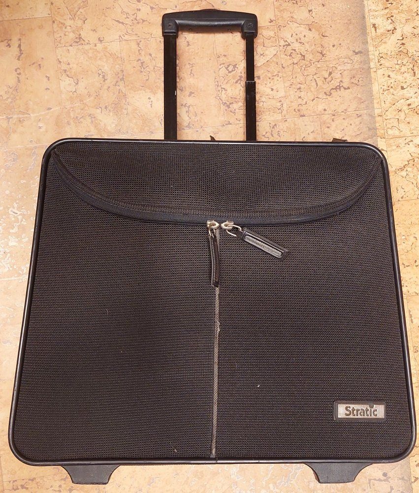 Koffer & Taschen: Koffer für Laptop – Gebraucht aus Melchnau von Fredy027