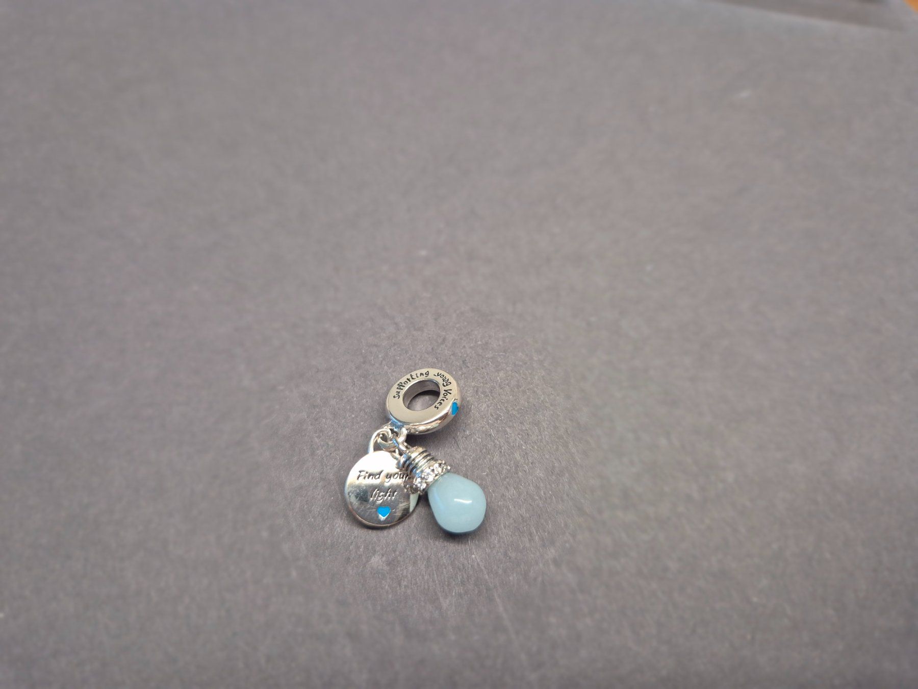Ciondoli: Silber Charm Glühbirne leuchtend +Garantie – Nuovo (secondo la descrizione) da Rotkreuz venduto da Carbone_Bijou-Shop