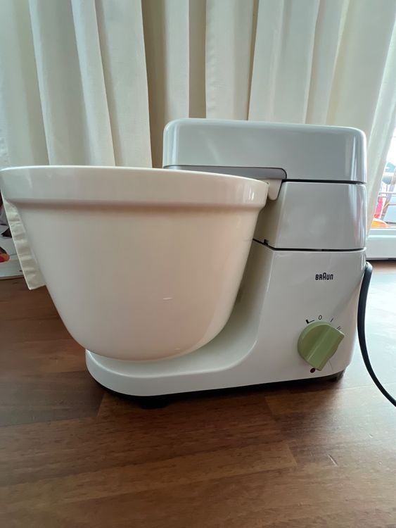 Best HD Pictures about  Braun Km 32  with No AI Images