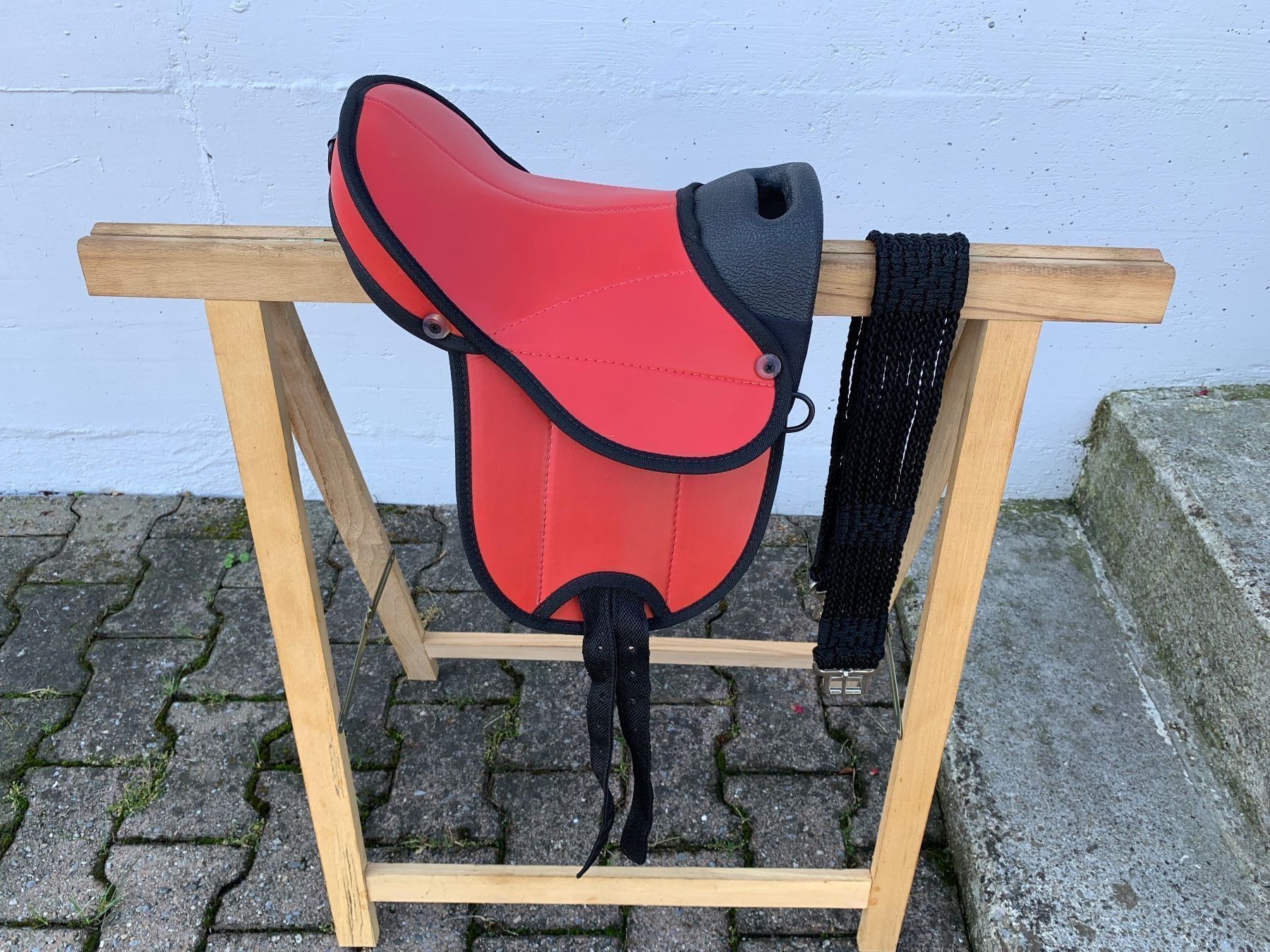 Selle & Accessori: schönes rotes Ponysätteli – Usato da Feldbach venduto da Fea1 7