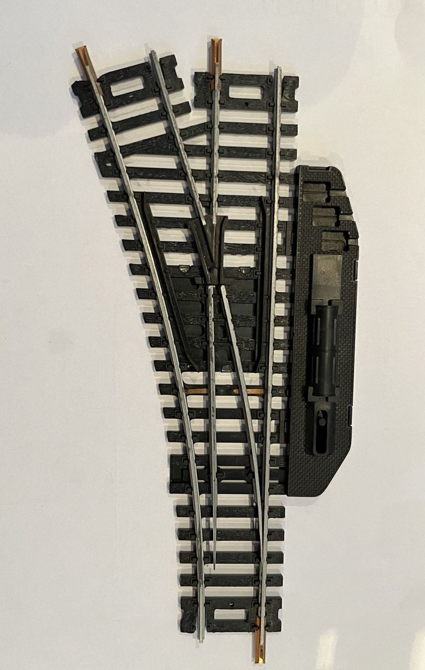 Lima Modellini di ferrovie: Lima Aiguillage gauche Ref. 3051 – Usato da SION venduto da Patrick1950