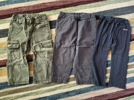 Kleiderpaket Hosen Gr 86 92 ab 1Fr!!!
