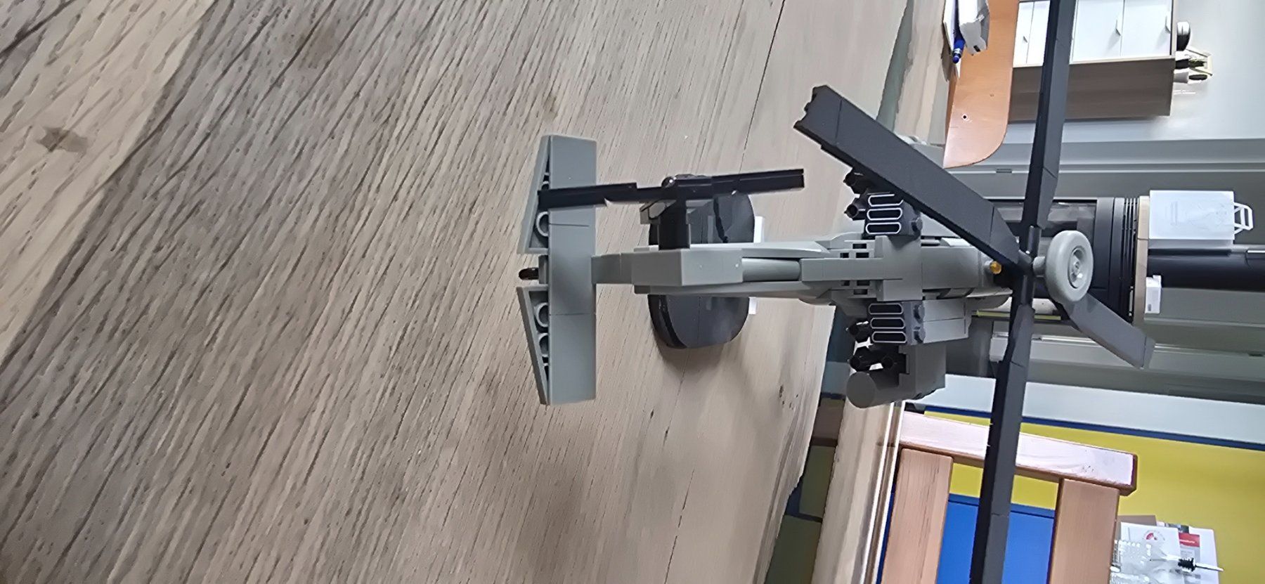 Cobi Kit di modellismo & Modellini statici: COBI Apache Helikopter US Army, neuwertig! – Usato da Lauperswil venduto da iveco6 2
