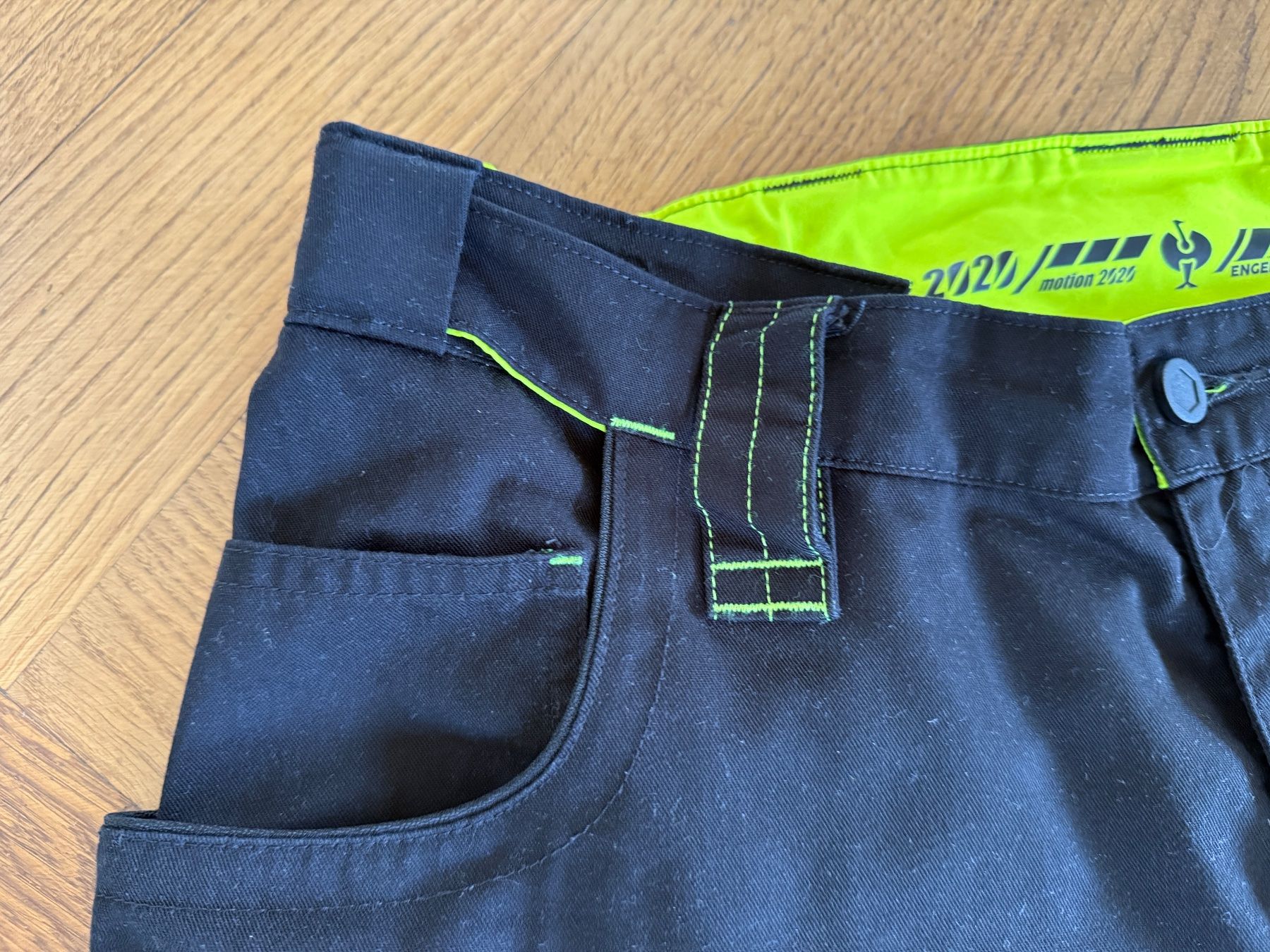 Engelbert Strauss Pantaloni: Kurze Engelbert Strauss Hose, Größe 54 E. S. Motion 2020 – Usato da Ennetbaden venduto da mapa05 3