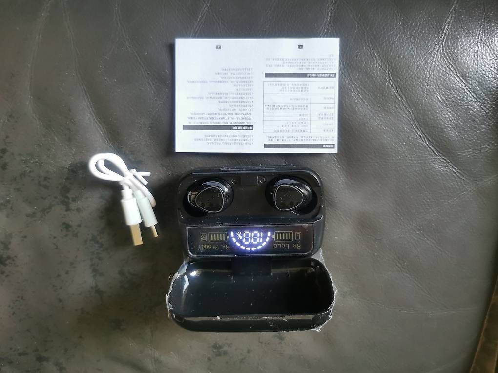 Casques audio: Bluetooth Kopfhörer  – D'occasion à Brissago par dee07 1