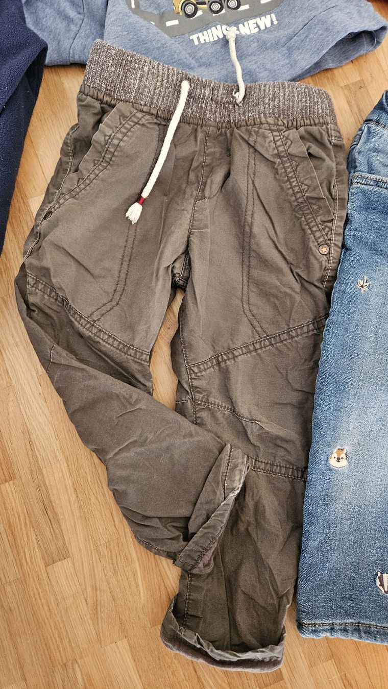 Lotti & Set di vestiti: Kinder Kleiderpaket Jungen 92 – Usato da Zürich venduto da mar_6fjp 5