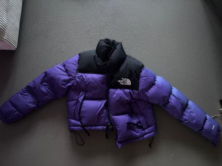 The North Face 700 Nuptse veste hiver crop taille . S femme