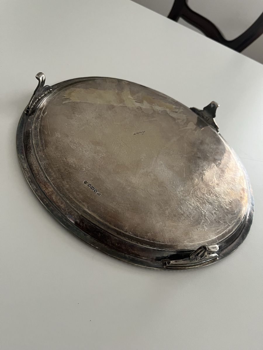 Piatti di portata: Antikes Englisches Sterling Silbertablett 1785 – Usato da Lachen SZ venduto da ratata 5