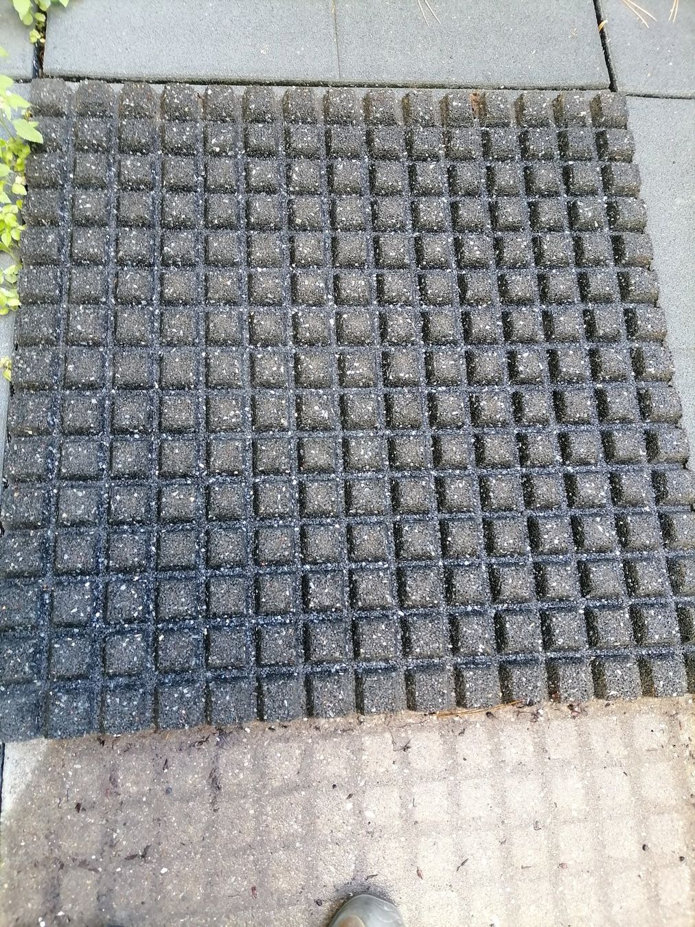Bodenmatten: Gummimatten Bodenschutzmatten – Gebraucht aus Winterthur von subi2012 2