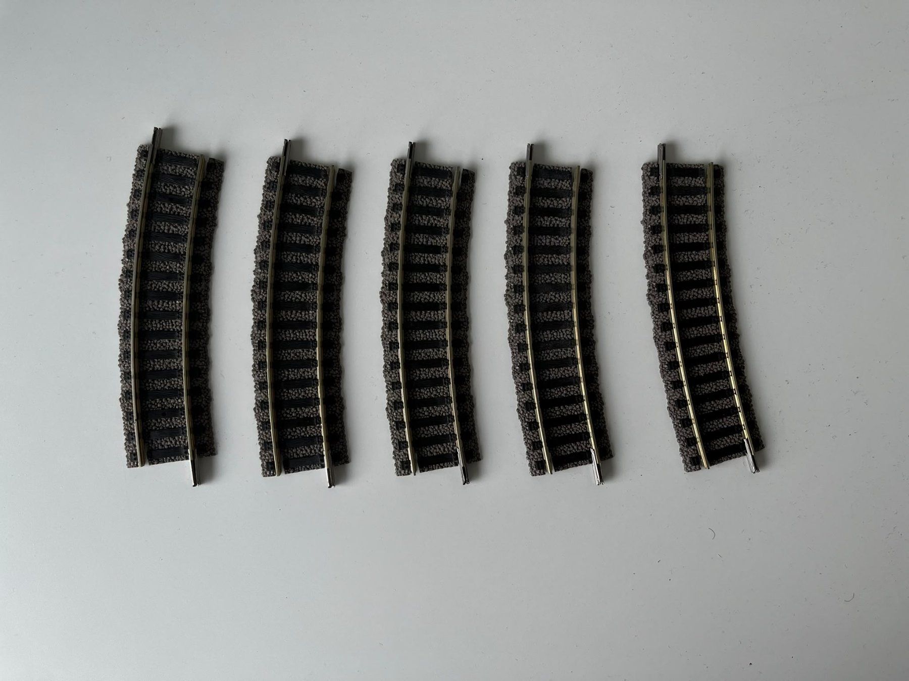 Fleischmann Modelleisenbahnen: 5x Halbe Kurve R1 6122 – Gebraucht aus Baden von Muschti