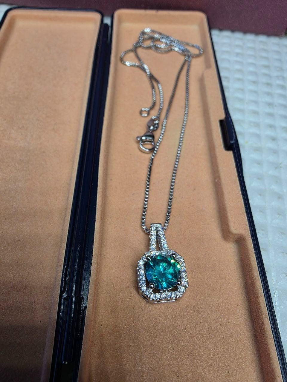 Catenine: Collier argent avec zircons – Nuovo e nell'imballaggio originale da Reconvilier venduto da Tsma67 9