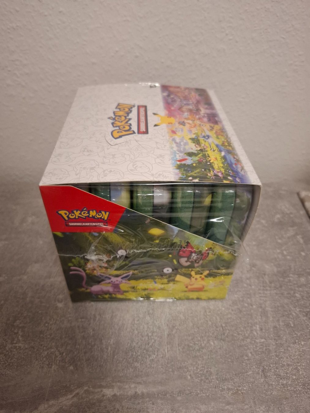 Pokémon Sammelbilder & Trading cards: 30th Anniversary 30th Celebration Mini Tin Display - DE - – Neu und originalverpackt aus Winterthur von andrekeller95 3