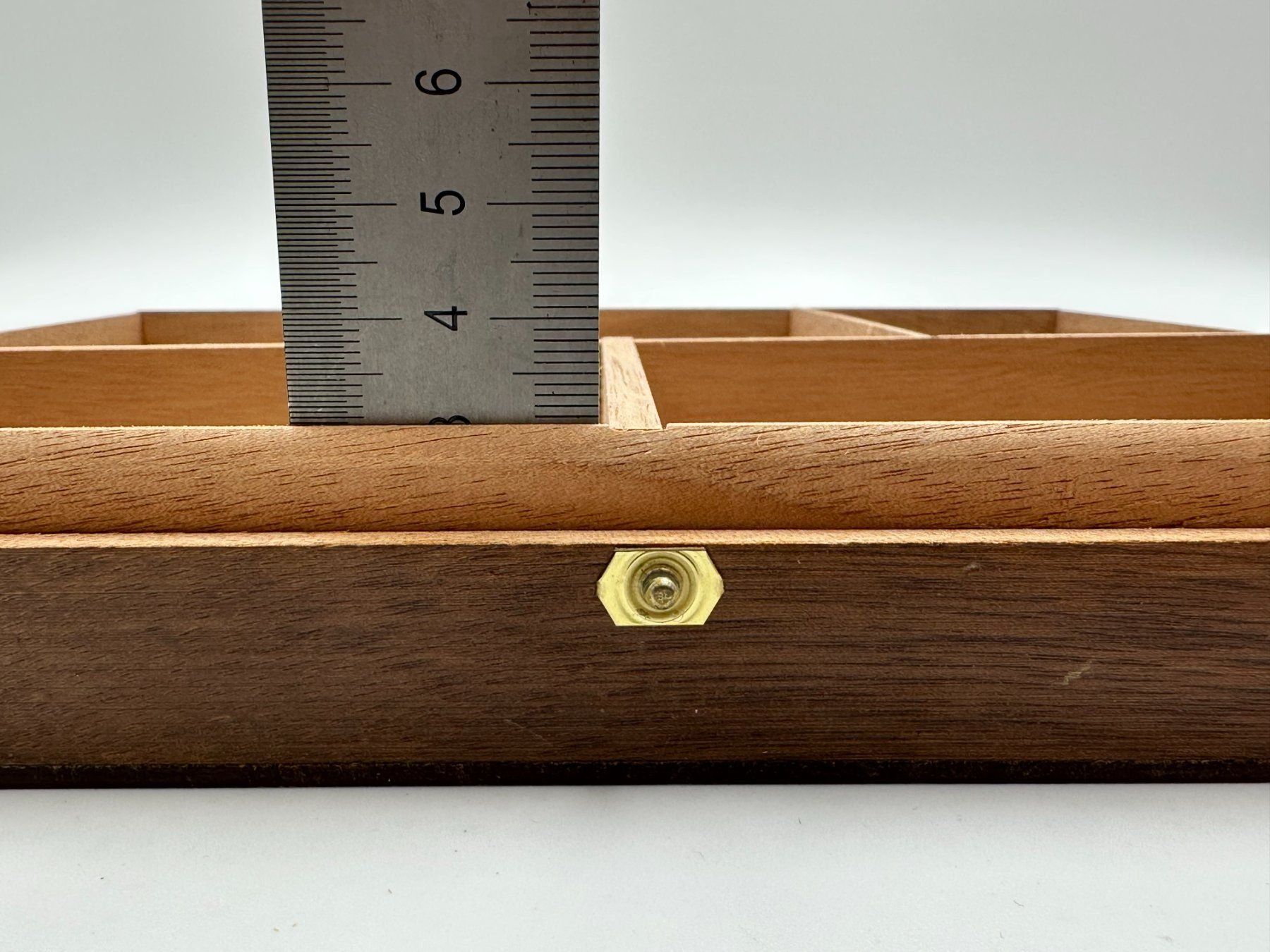 Sonstige Tabakwaren: Holzbox Schatulle Zigarrenbox Geschenkverpackung – Gebraucht aus Luzern von Lager6640 5