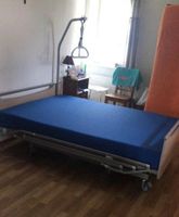 Lit électrique avec matelas anti escarre et potence 