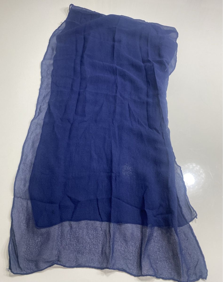 Foulards, Tücher & Schals: Seiden Schal 🌸 – Gebraucht aus Opfikon von Luis144 1