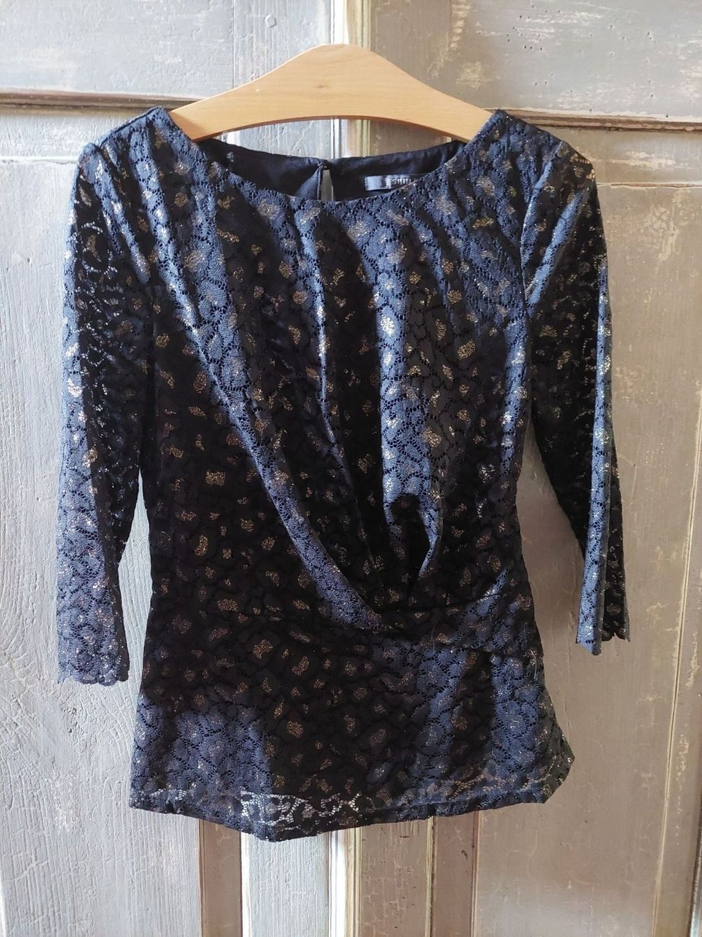 Esprit Blusen: Esprit - Bluse schwarz-gold XS – Gebraucht aus Besenbüren von teluride89