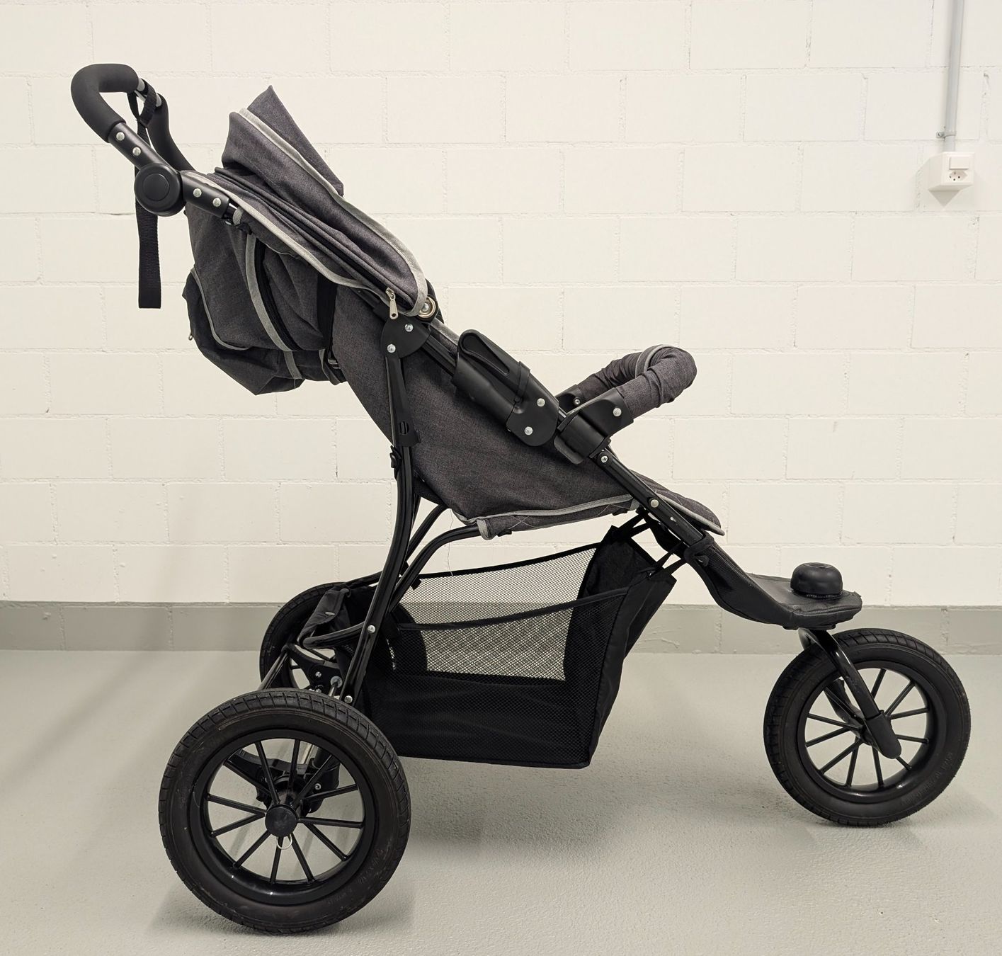 Fillikid Carrozzine: Fillikid Kinderwagen / Jogger – Usato da Bennau venduto da Rhop