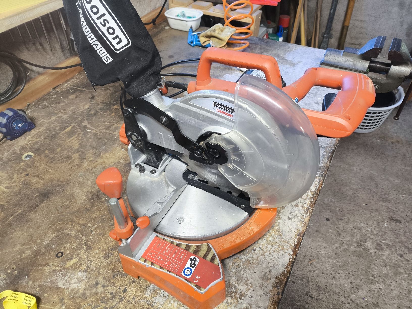 Sägen: Kapp Gehrungssäge – Defekt aus Weggis von TNT14