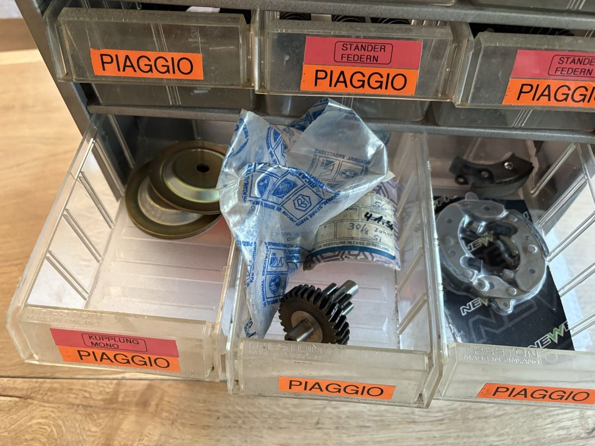 Piaggio Mofas: Piaggio Ersatzteile div. – Gebraucht aus Bauma von haelge01 2