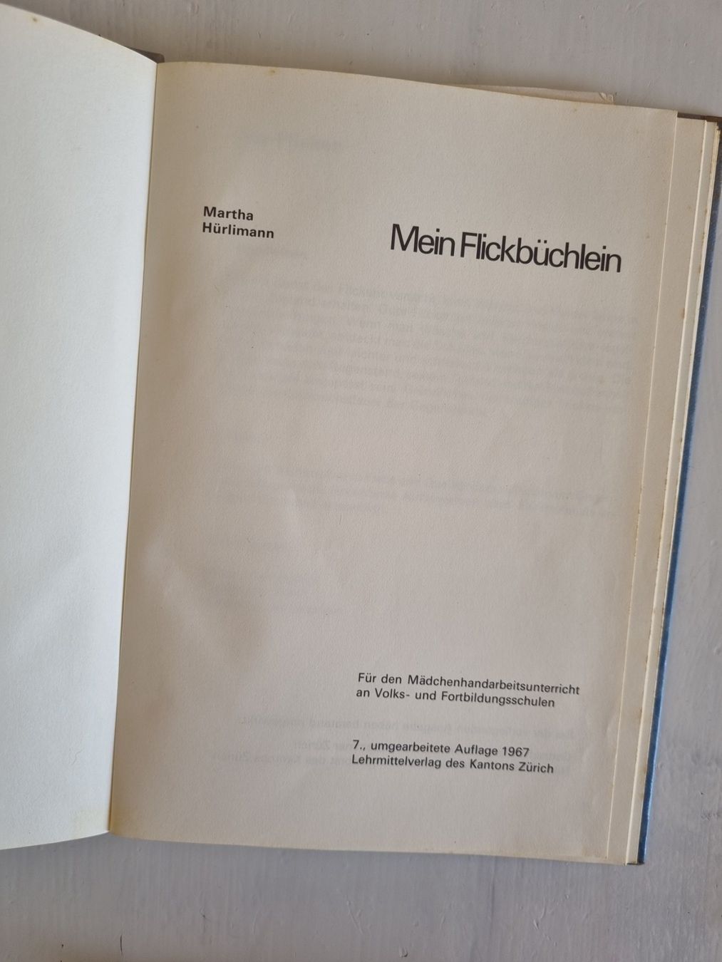 Bücher: Handarbeitsbücher – Gebraucht aus Toffen von fan_tv5s 2