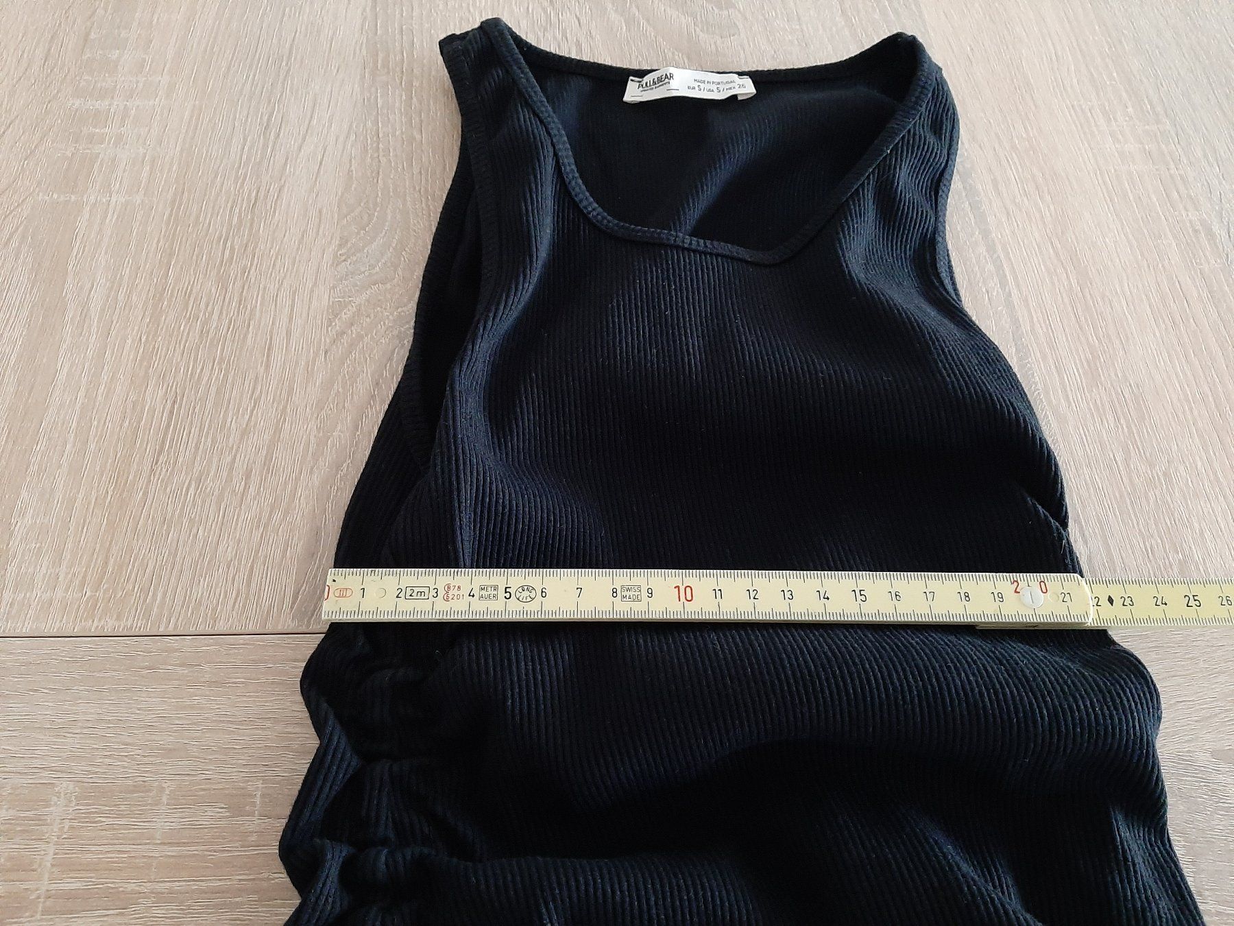 Pull&Bear Vestiti: Cocktailkleid hauteng schwarz Gr. S – Usato da Menziken venduto da Rien1 2