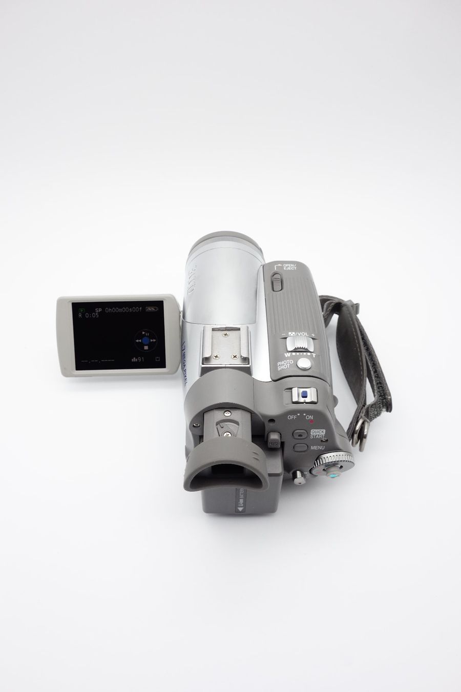 Panasonic Camcorder: Caméra caméscope Panasonic NV-GS75EK avec accessoires – Gebraucht aus La Rippe von Kopernic