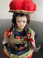 Trachtenpuppe mit Bollerhut