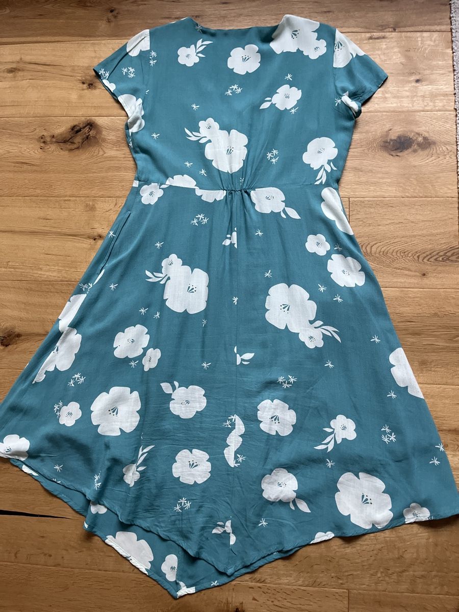 Kleider: Nomads, Gr. 42, Sommerkleid mit Blumenmuster – Gebraucht aus Weesen von Engadinerin 3