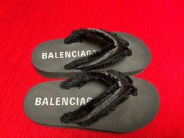 Zehentrenner Balenciaga schwarz Grösse 38 guter Zustand