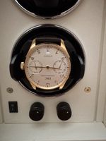 IWC Uhrenbox, sehr guter Zustand, mit Beweger Modalo