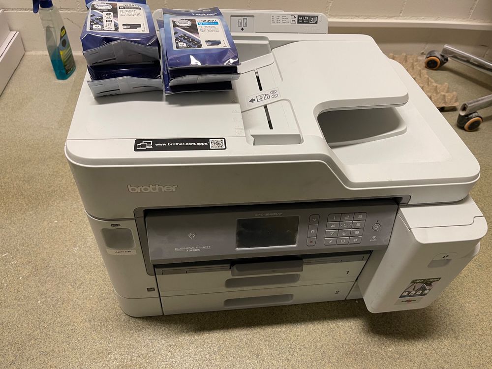 Brother Business smart x-Series MFC-J5945DW (Gebraucht) in Leuzigen für ...