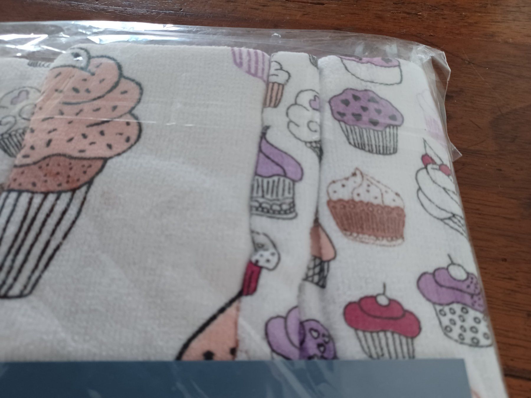 Küchentücher: Geschirrtücher Frottier / 3 Stk – Gebraucht aus Boncourt von tiptop012