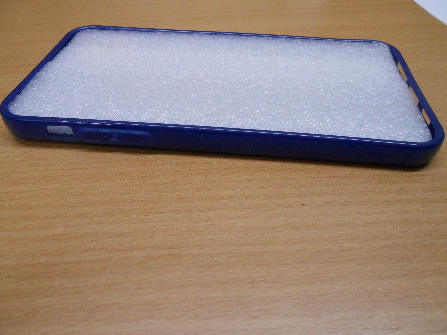 Apple Cover & Protezioni schermo: Iphone 11 Pro Max Cover blau – Nuovo e nell'imballaggio originale da Gipf-Oberfrick venduto da Livingstone5 2