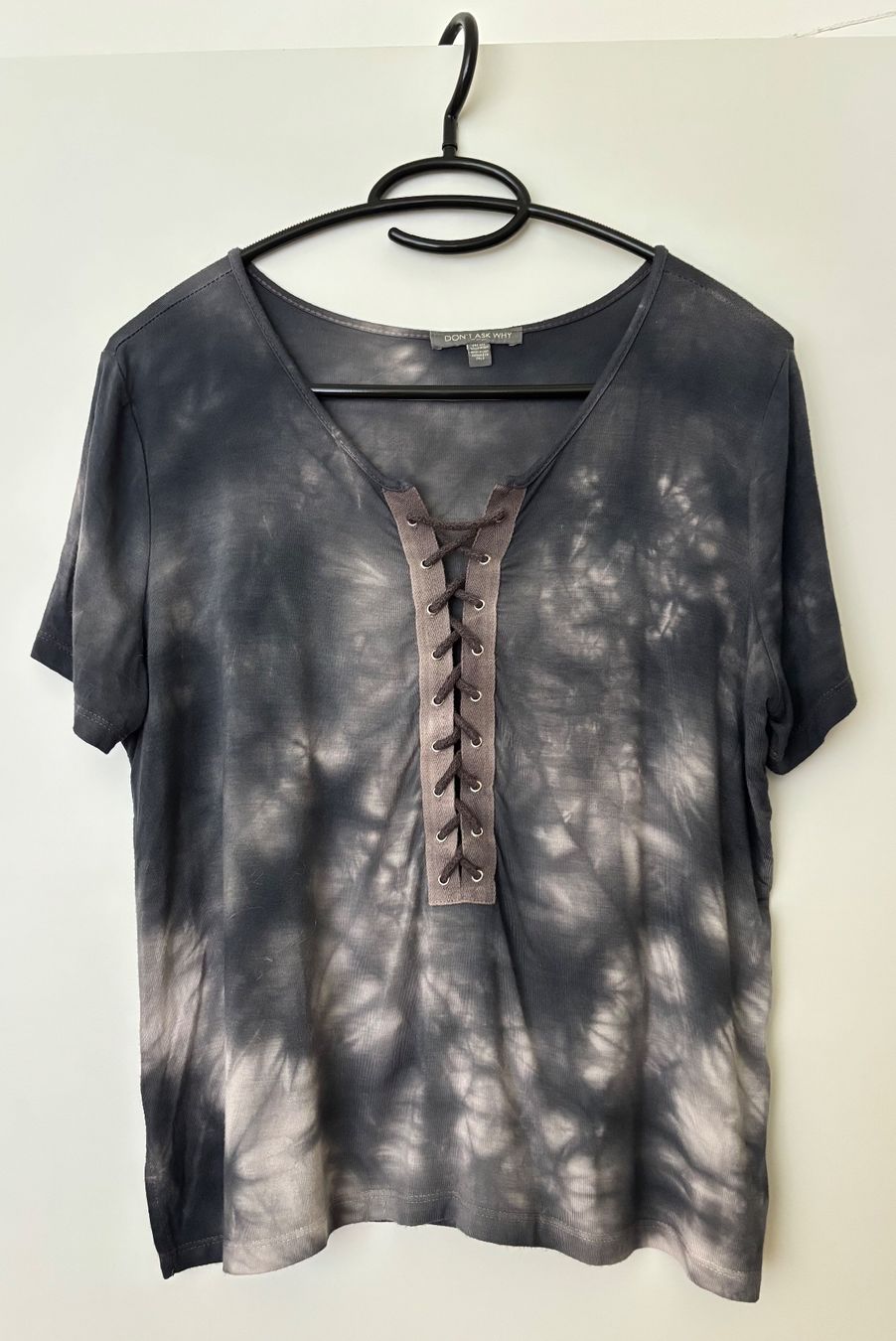 T-shirt: T-Shirt Don't Ask Why – Usato da Winterberg ZH venduto da vanilleinspiration