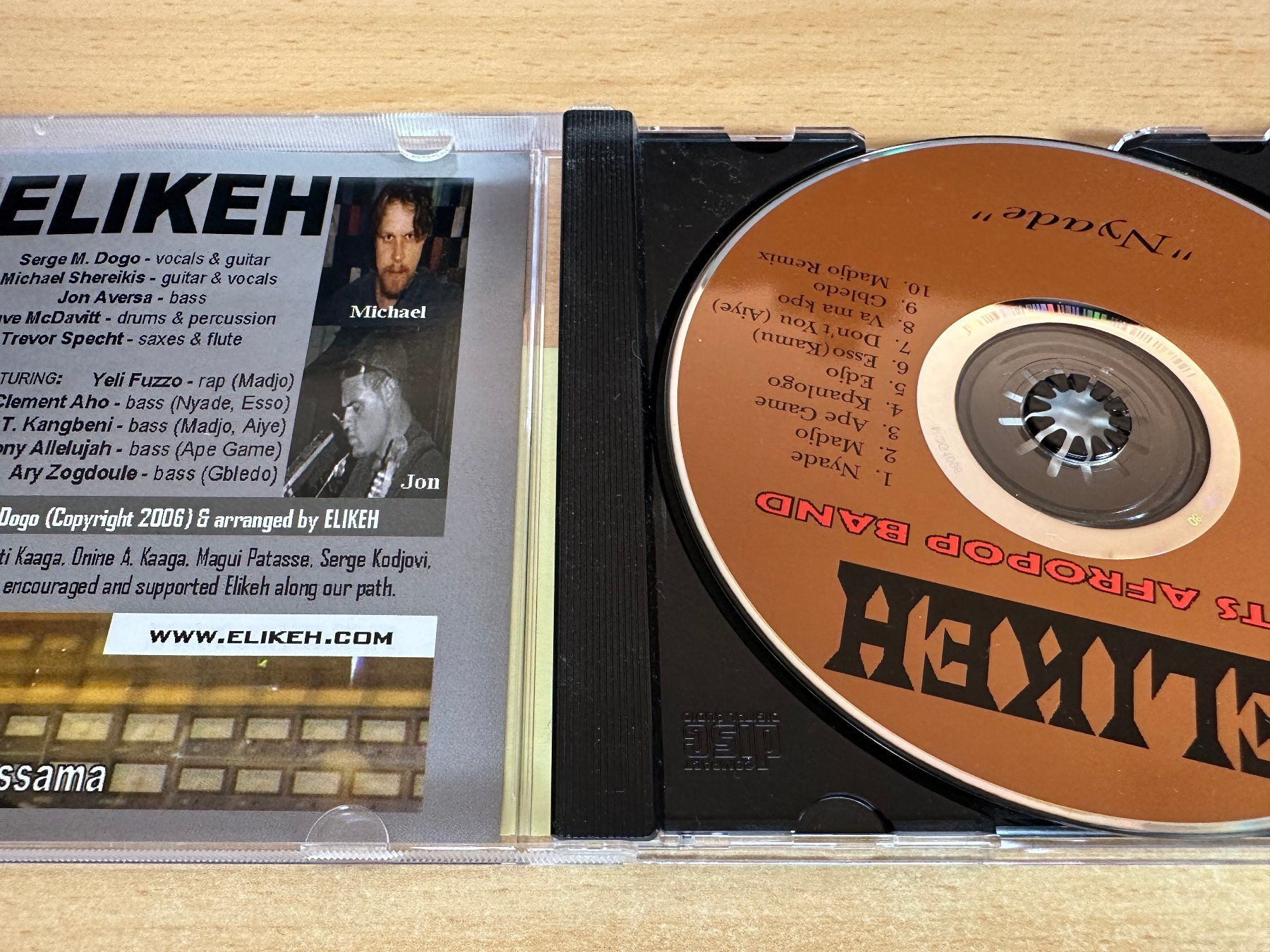 CD: Elikeh - Nyade – Usato da Rikon im Tösstal venduto da Alpenmutz 2