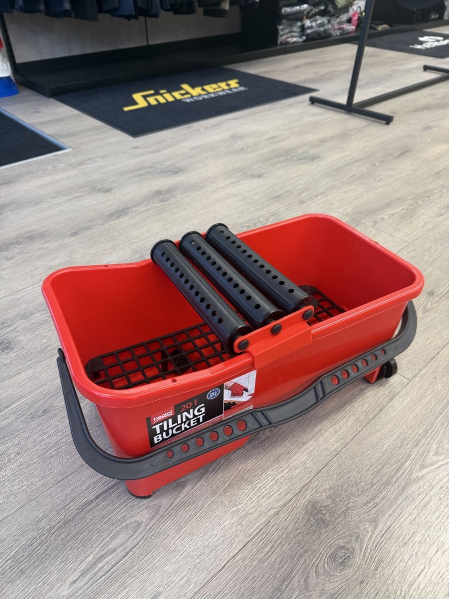 Sonstiges für Haushalt & Wohnen: Seau de carrelage 20l  – Neu und originalverpackt aus Lausanne von OFFICINA.shop