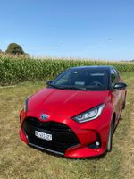 Toyota Yaris Benzin / Hybrid 1.5 VVT-i HSD Mod. 2024 Automat