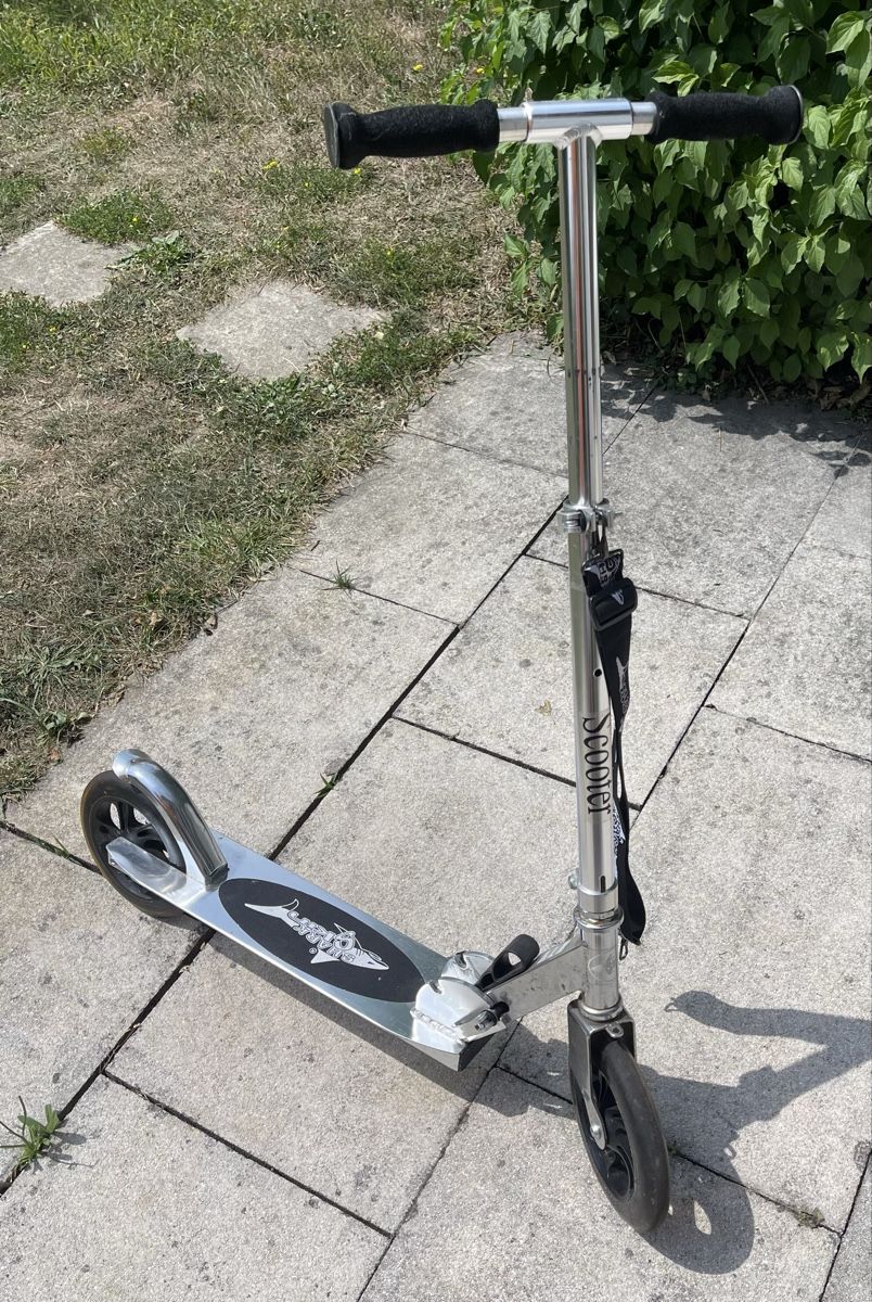 Kickboard: Scooter Kickboard Trottinett – Usato da Greifensee venduto da ise_l62r 1