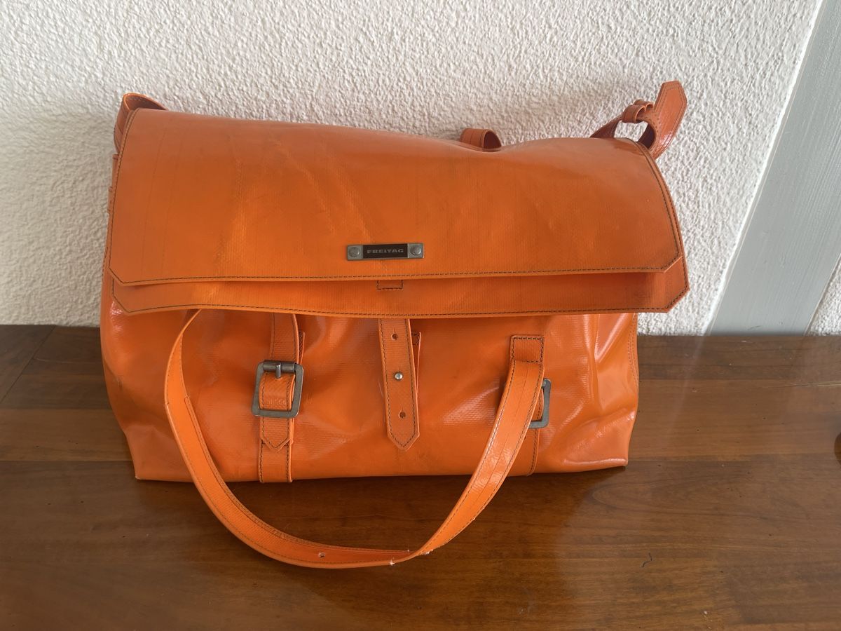 Borse: Freitag Carolus R511 – Nuovo (secondo la descrizione) da Zug venduto da pla_sd8t