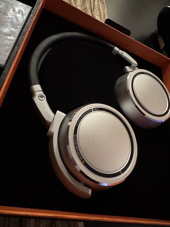 Cuffie: Neumann NDH 20 Studio Kopfhöhrer OVP – Usato da Siegershausen venduto da niiico_7