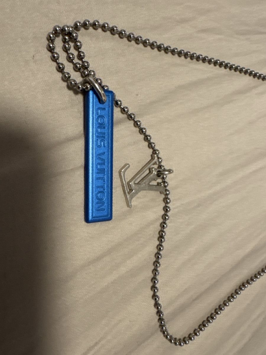 Louis Vuitton Catenine: Louis Vuitton necklace – Usato da Mont-sur-Rolle venduto da lud_9ssn 1
