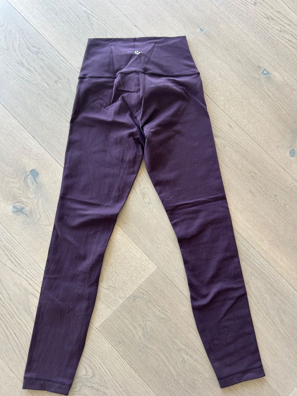 Lululemon Leggings: Neue LULULEMON ALIGN Yogahose – Nuovo (secondo la descrizione) da Kilchberg ZH venduto da Anie. 4