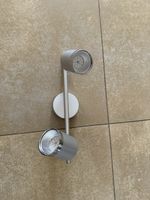 Moderne Deckenlampe mit 2 LED-Spots
