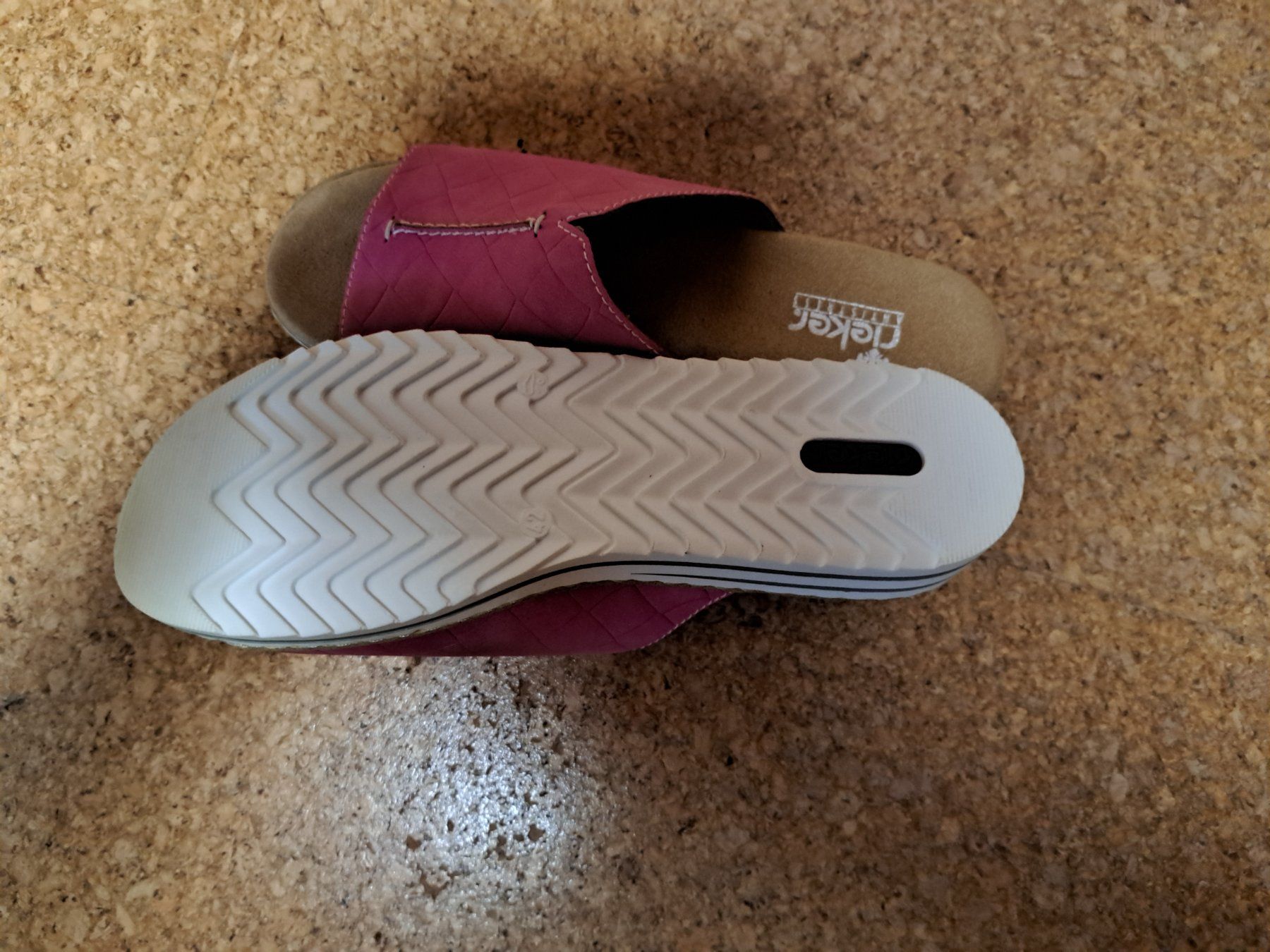 Damenschuhe: Hausschuhe Grösse 42 – Neu (gemäss Beschreibung) aus Schüpfheim von madeleine69 1