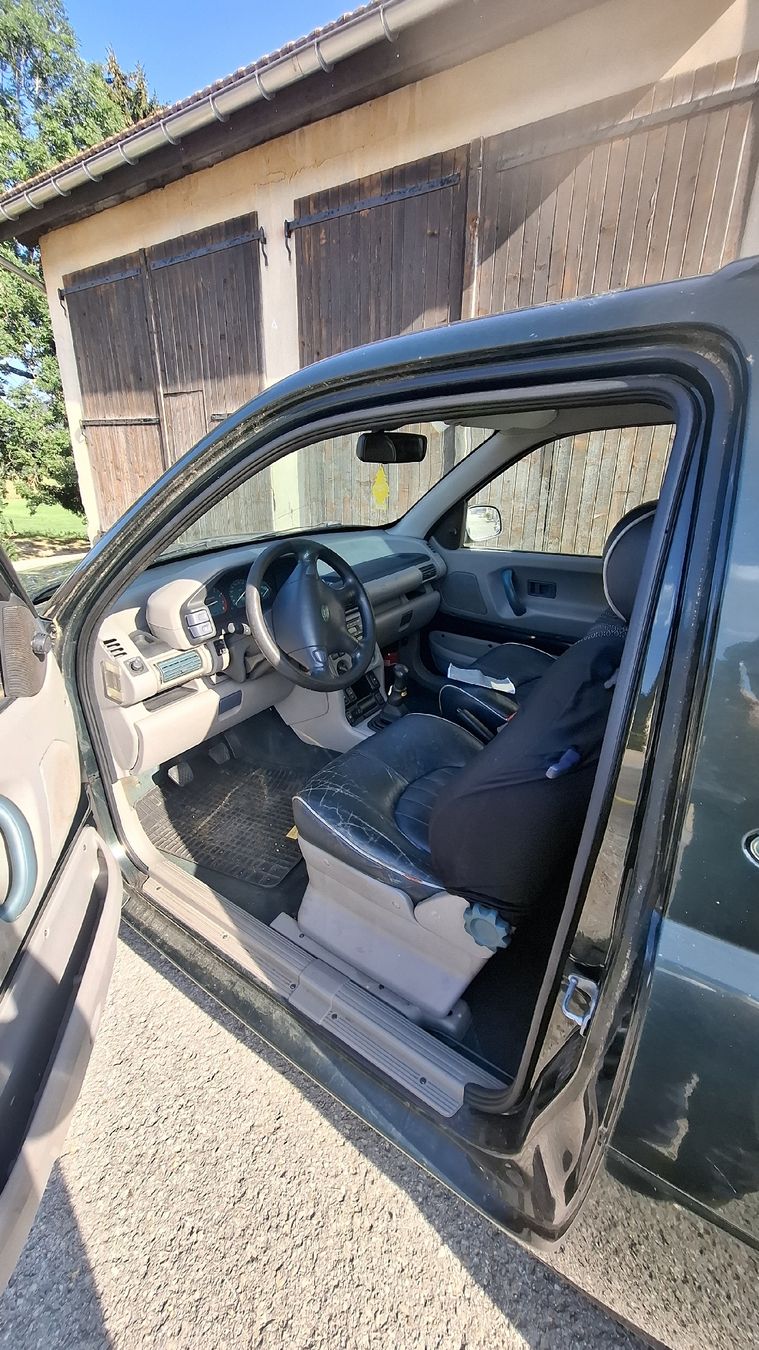 Land Rover Autos: Land-Rover freelander 1.8i – Gebraucht aus Fleurier von Matteojohn 4
