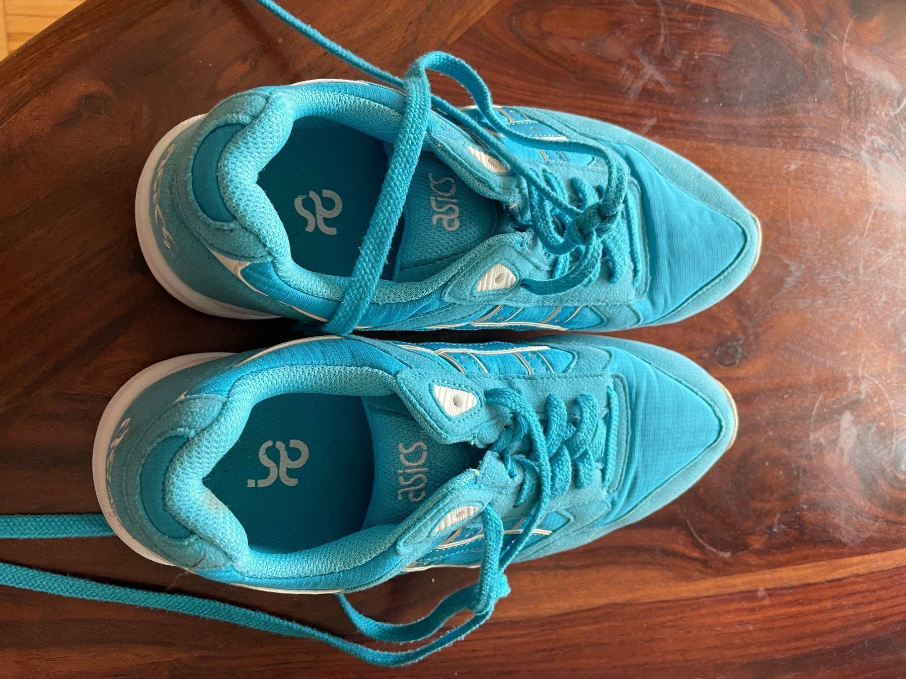 Asics Scarpe da donna: Asicsa türkis Grösse 40.5 – Usato da Zürich venduto da Miush999