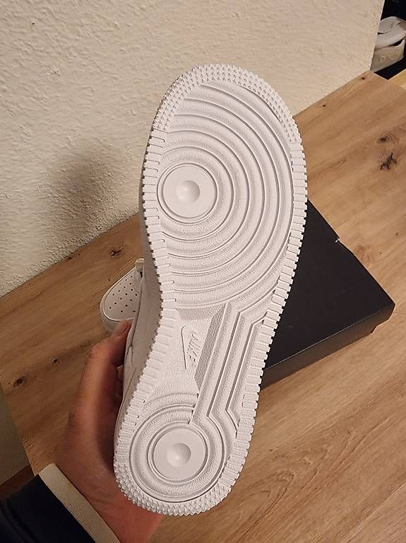 Nike Scarpe da donna: Nike Air Force 1 – Nuovo e nell'imballaggio originale da Brüttisellen venduto da zweezy 2