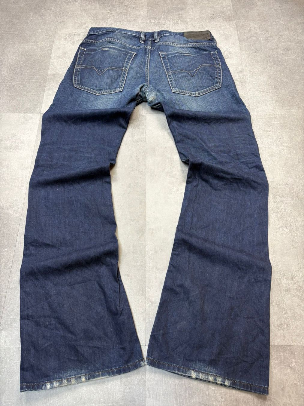 Diesel Jeans: Vintage Diesel Bootcut Flared Jeans (M) – Nuovo (secondo la descrizione) da Werdenberg venduto da hase.vintage