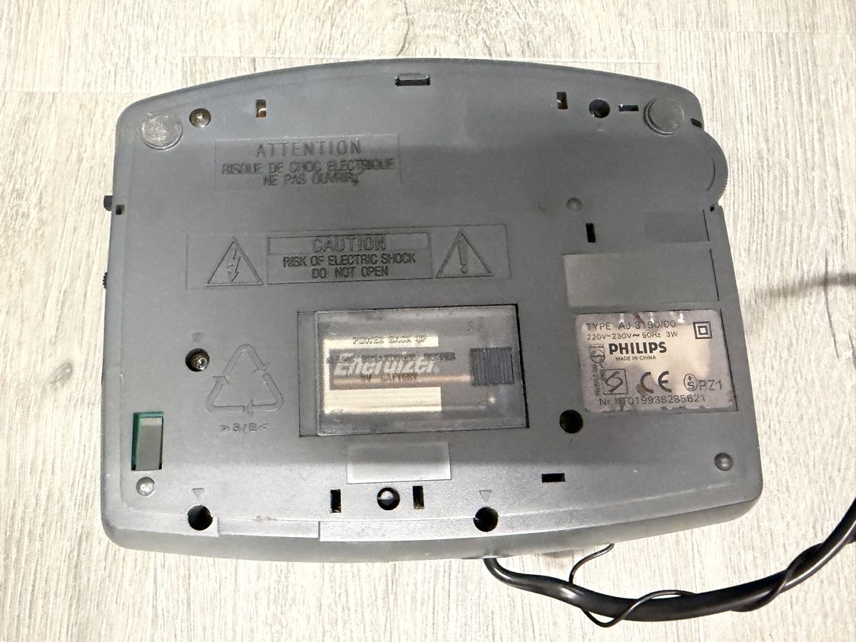 Philips Radio: Philips Radiowecker AJ3190 – Usato da Zürich venduto da f_c_barcelona 3